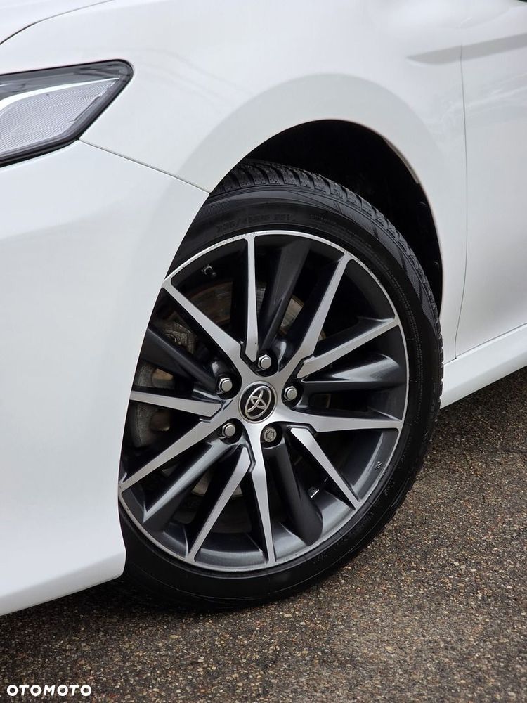 Toyota Camry 2.5 Hybrid Prestige CVT - 12