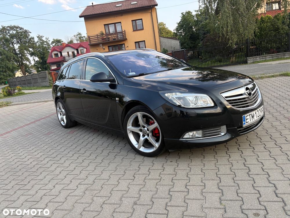 Opel Insignia - 1