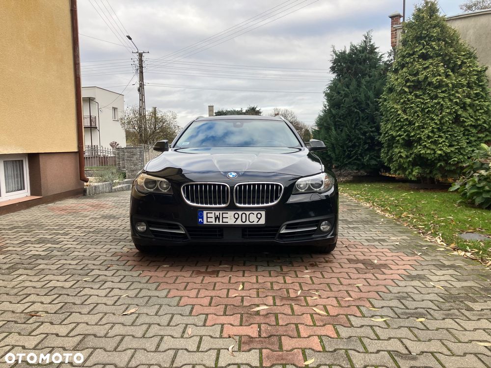 BMW Seria 5 530d xDrive - 13