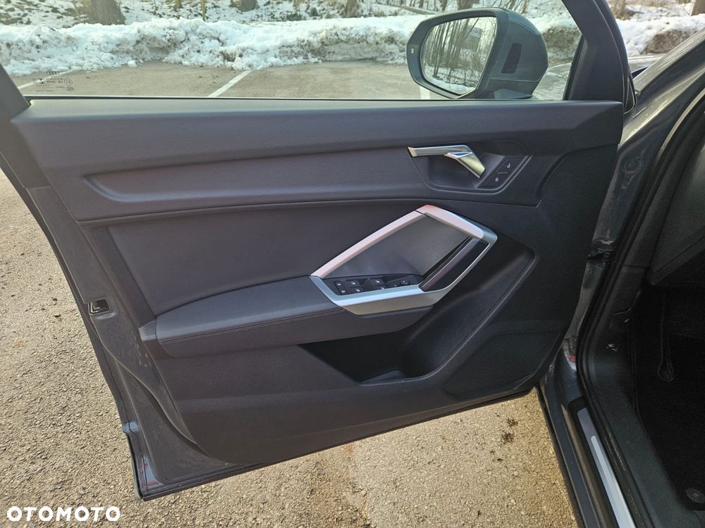 Audi Q3 40 TFSI Quattro Advanced S tronic - 9