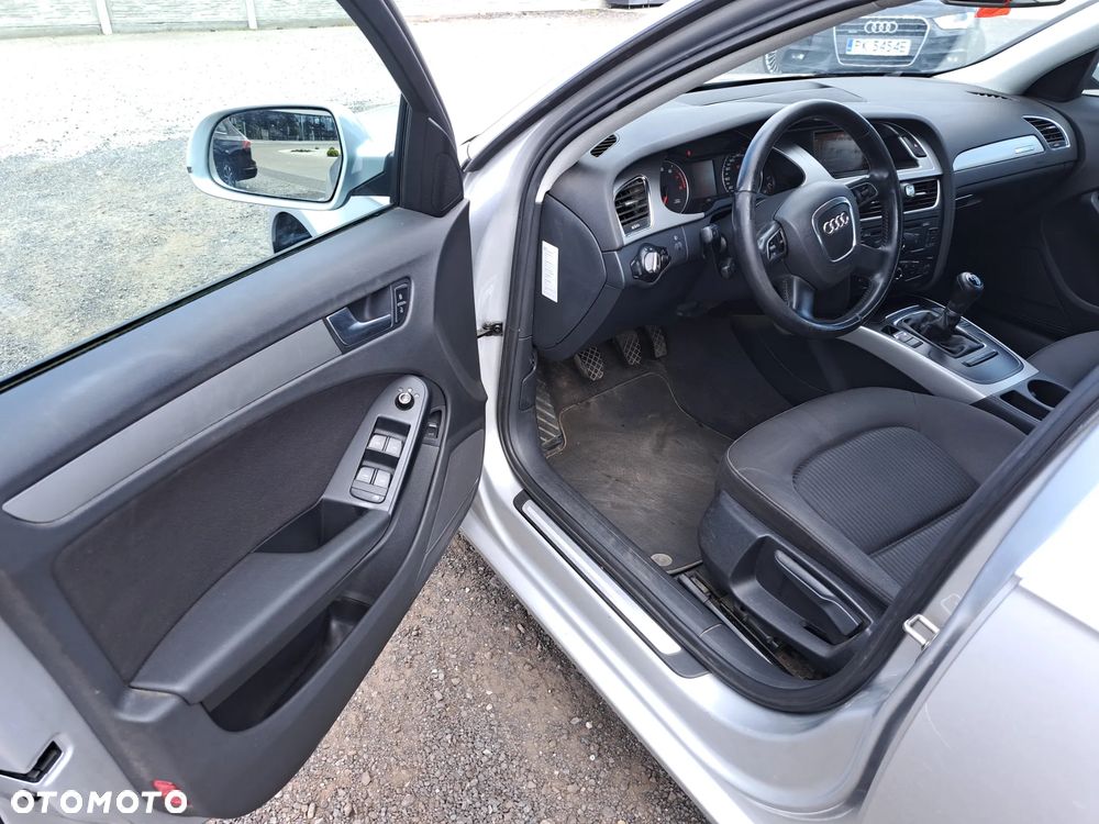 Audi A4 Limousine 2.0 TFSI Quattro - 11