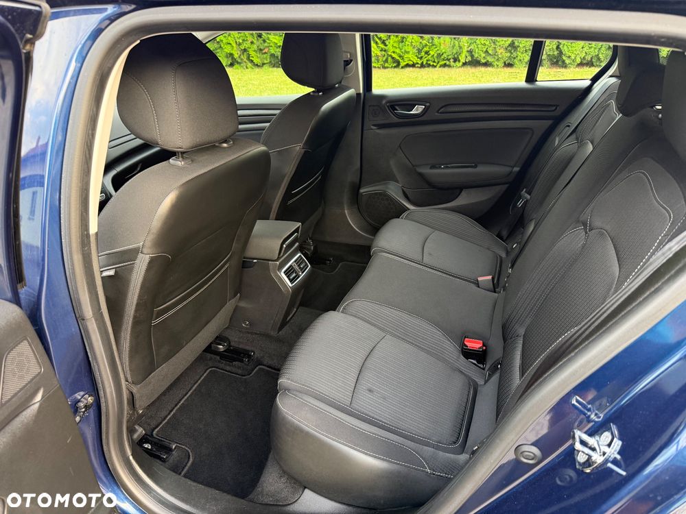 Renault Megane ENERGY TCe 130 EXPERIENCE - 19