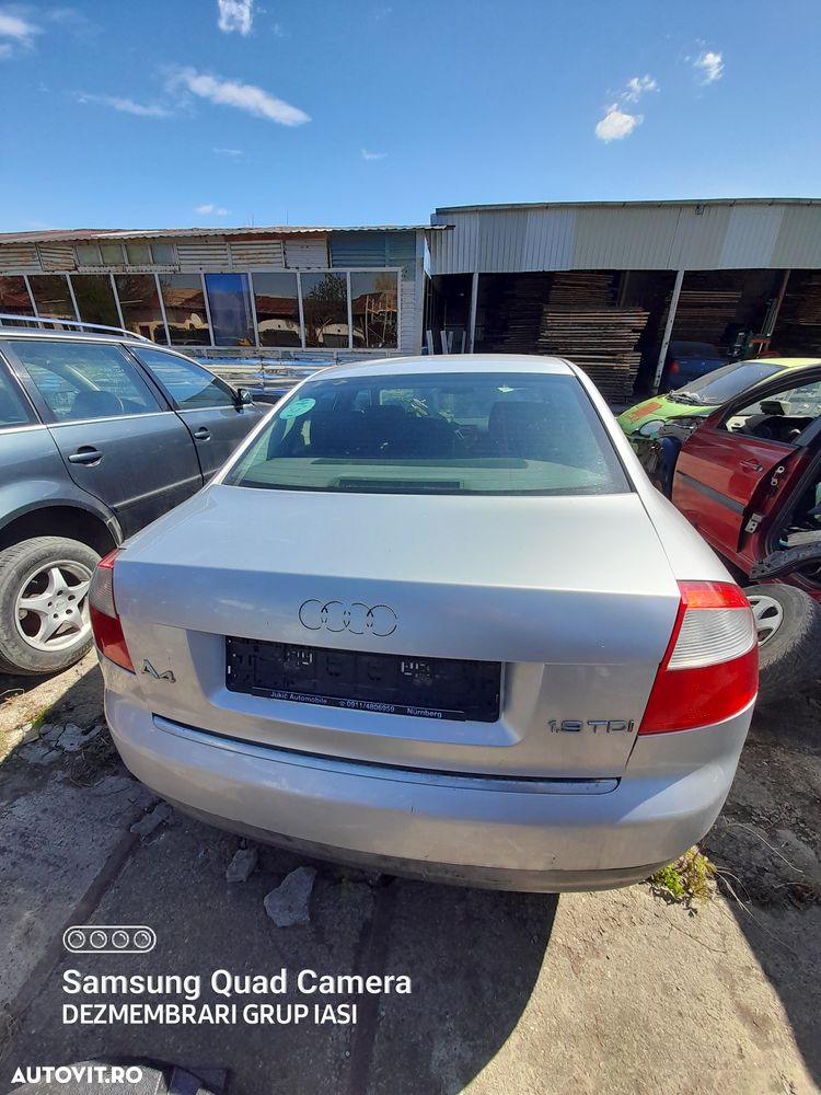 Usa Fata Stanga Audi A4 B6 2003 Berlina Gri - 5