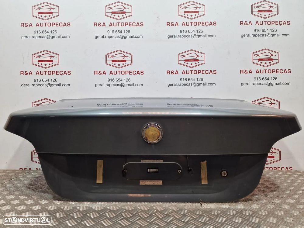 Tampa de Mala Bmw e60 Original - 3