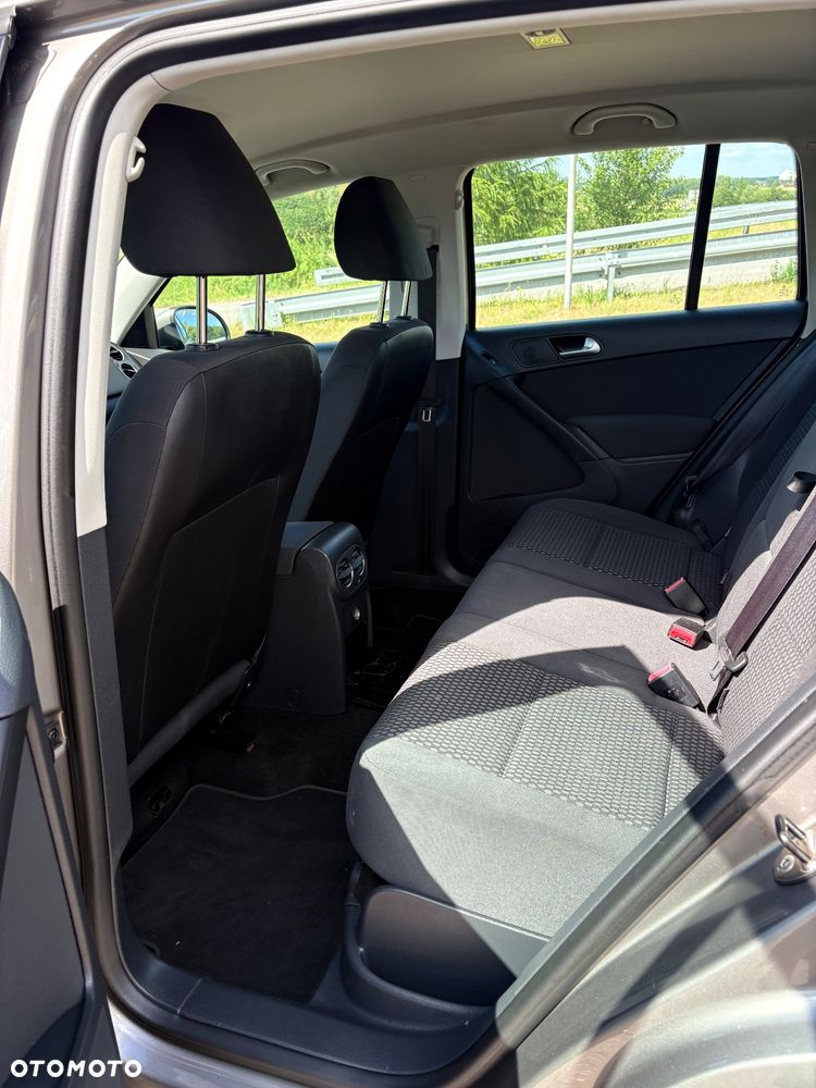 Volkswagen Tiguan 1.4 TSI BlueMotion Technology Sport & Style - 16