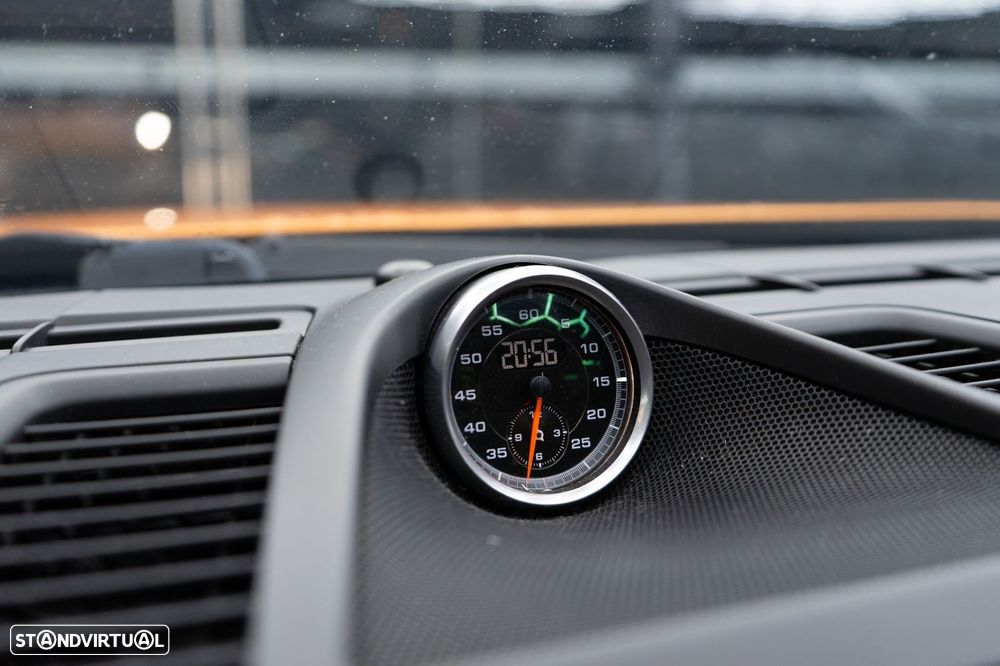 Porsche Panamera Turbo PDK - 37