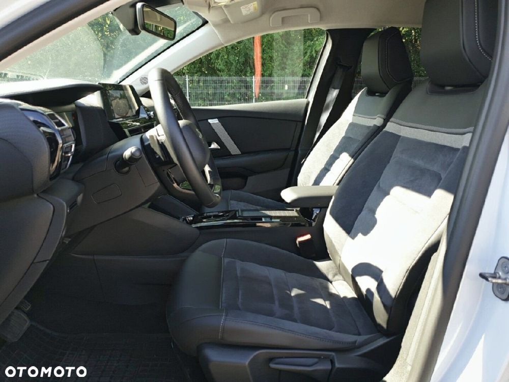 Citroën C4 1.2 PureTech Max S&S EAT8 - 9
