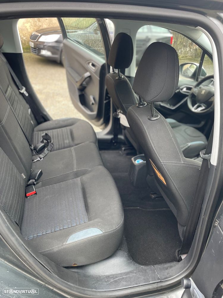 Peugeot 208 1.6 e-HDi Allure - 7