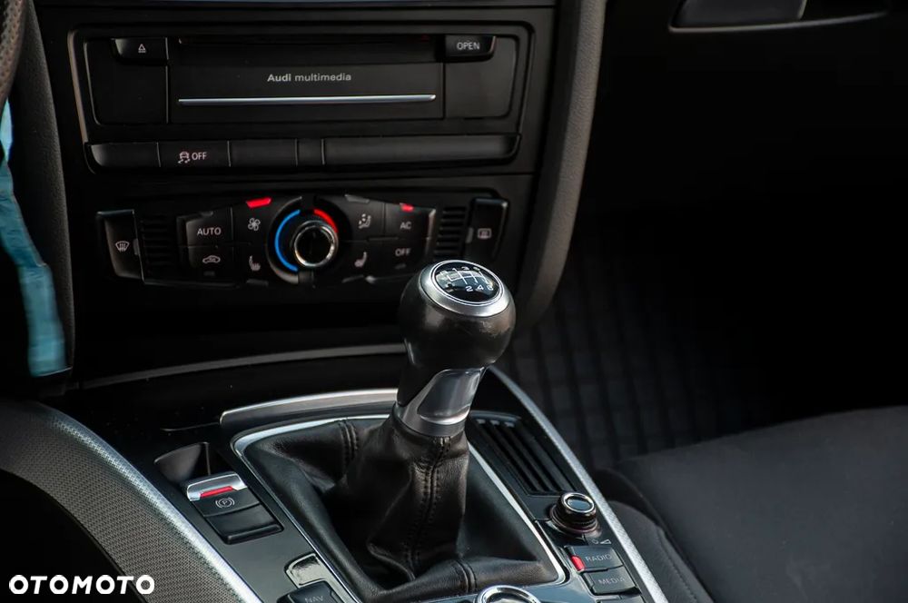Audi A4 Avant 1.8 TFSI Ambiente - 37