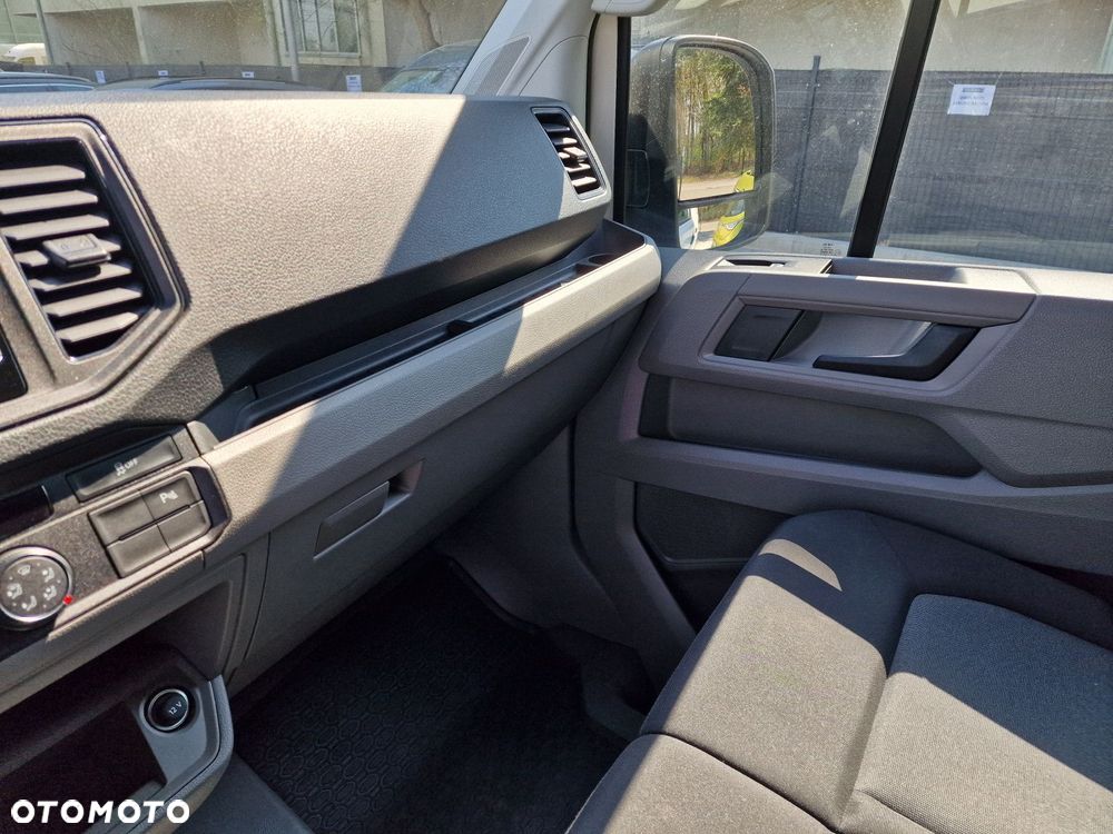 Volkswagen Crafter - 12