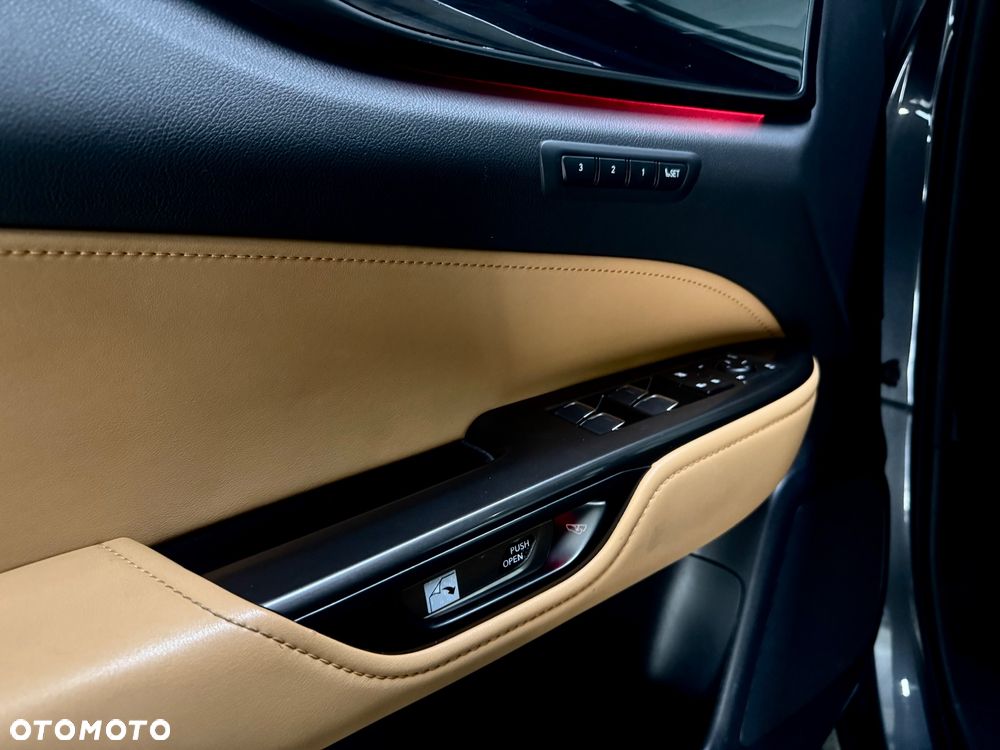 Lexus NX 350h Prestige AWD - 27