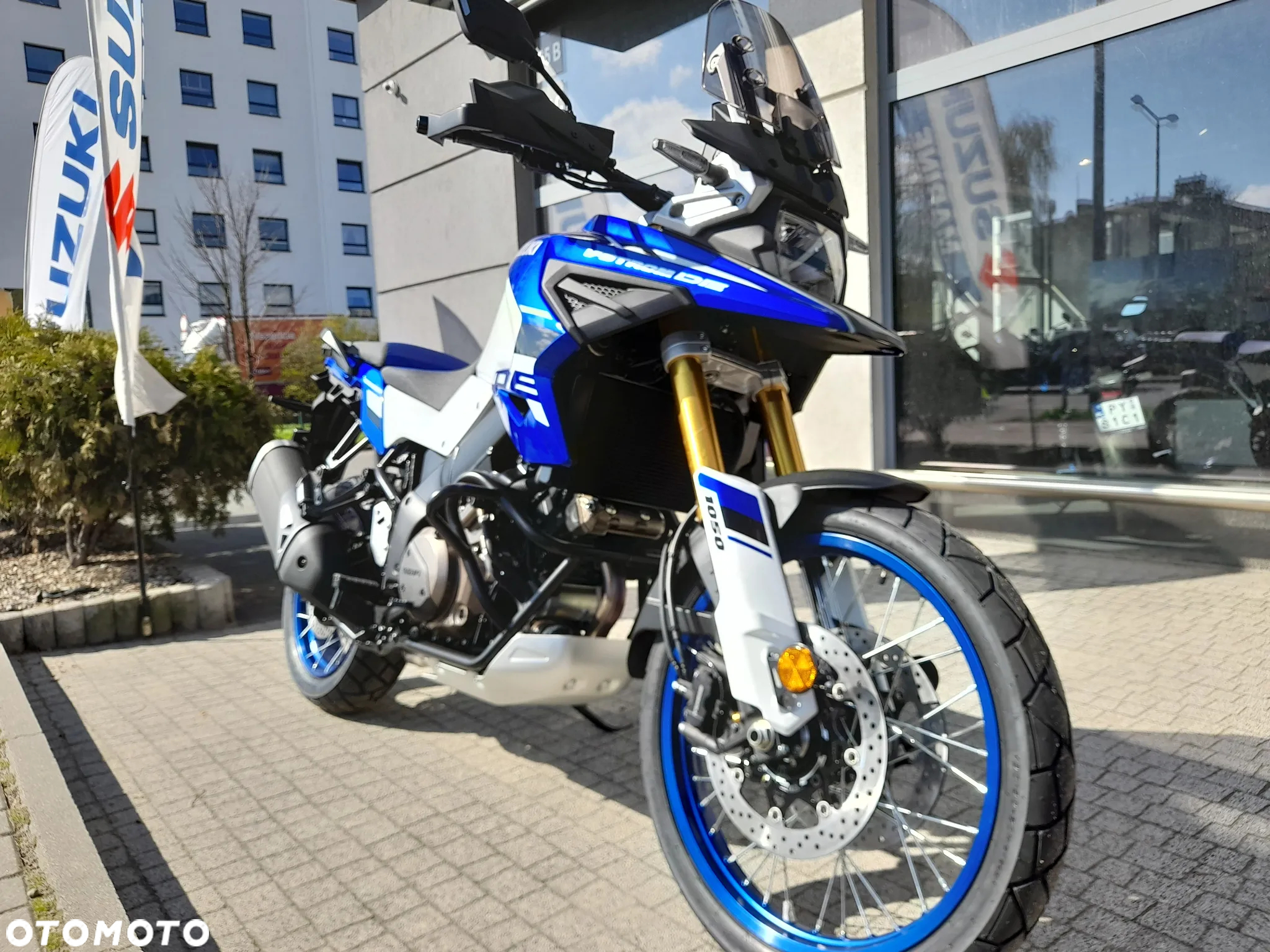 Suzuki V-STROM - 5