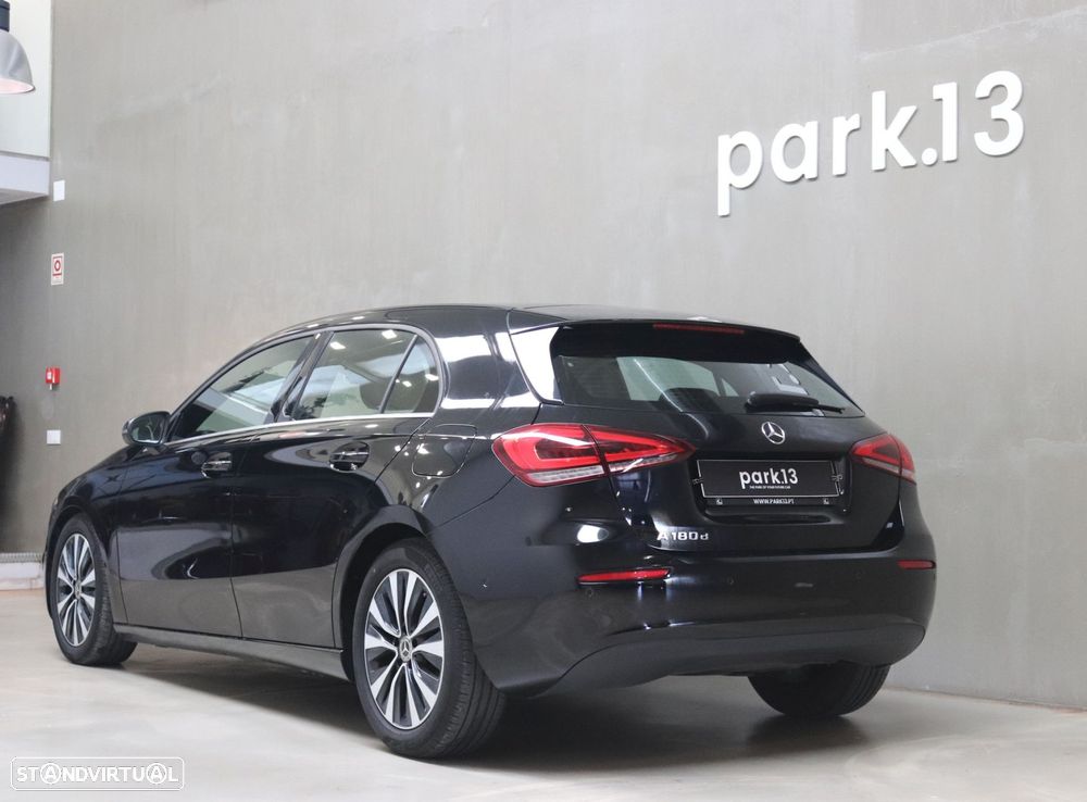 Mercedes-Benz A 180 d Style Plus - 30