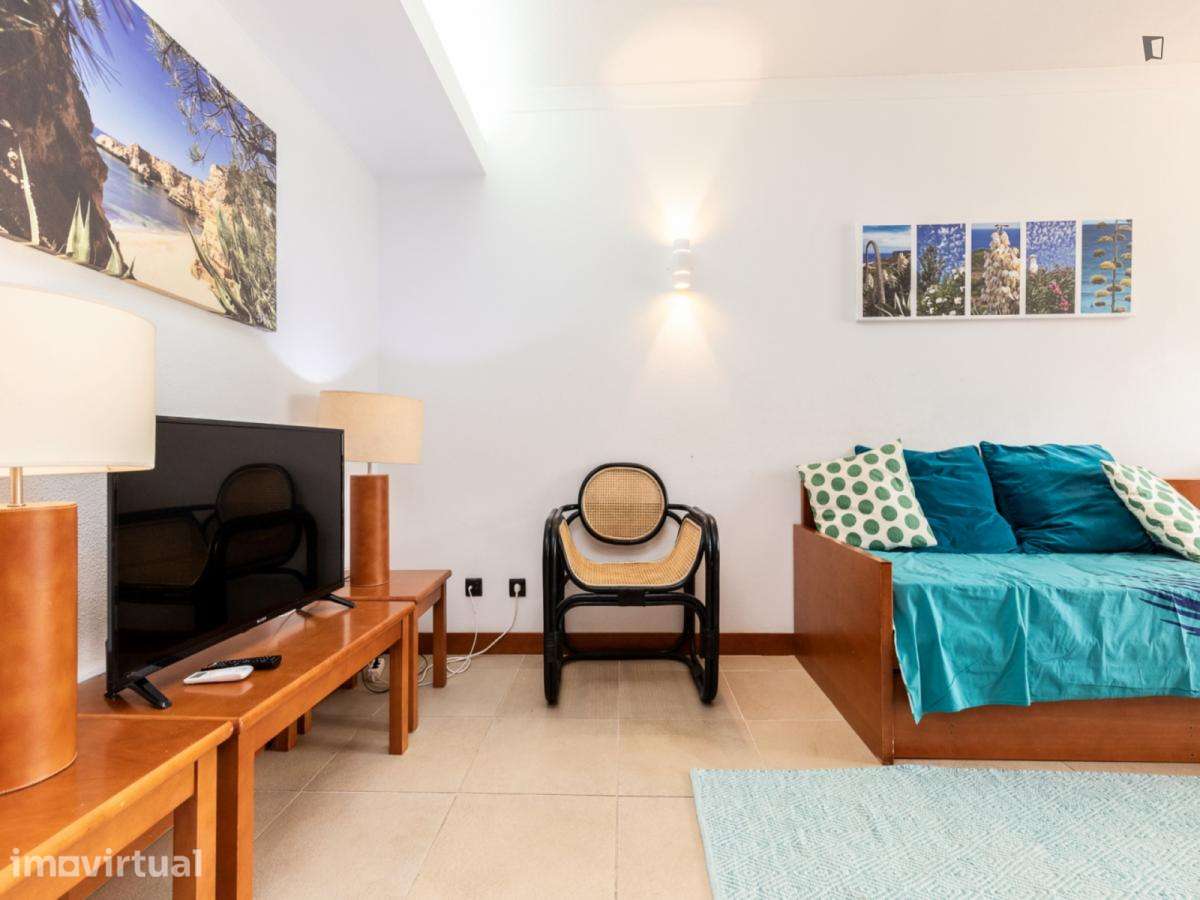 Apartamento com 1 quartos - localizado em Faro - Grande imagem: 2/21