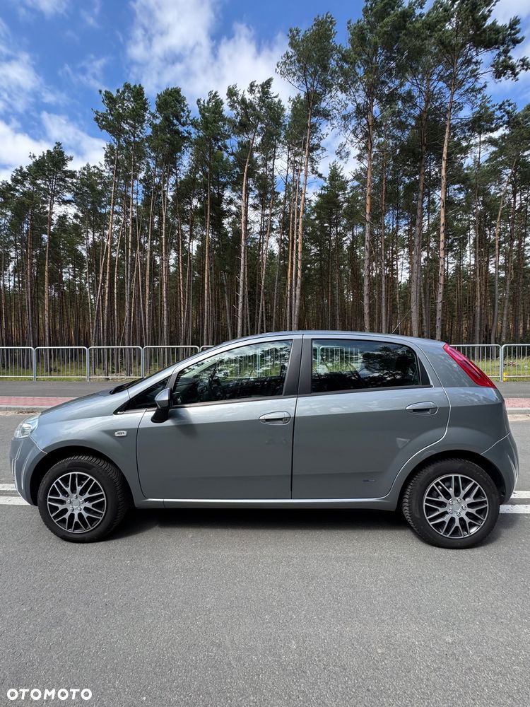 Fiat Grande Punto - 27