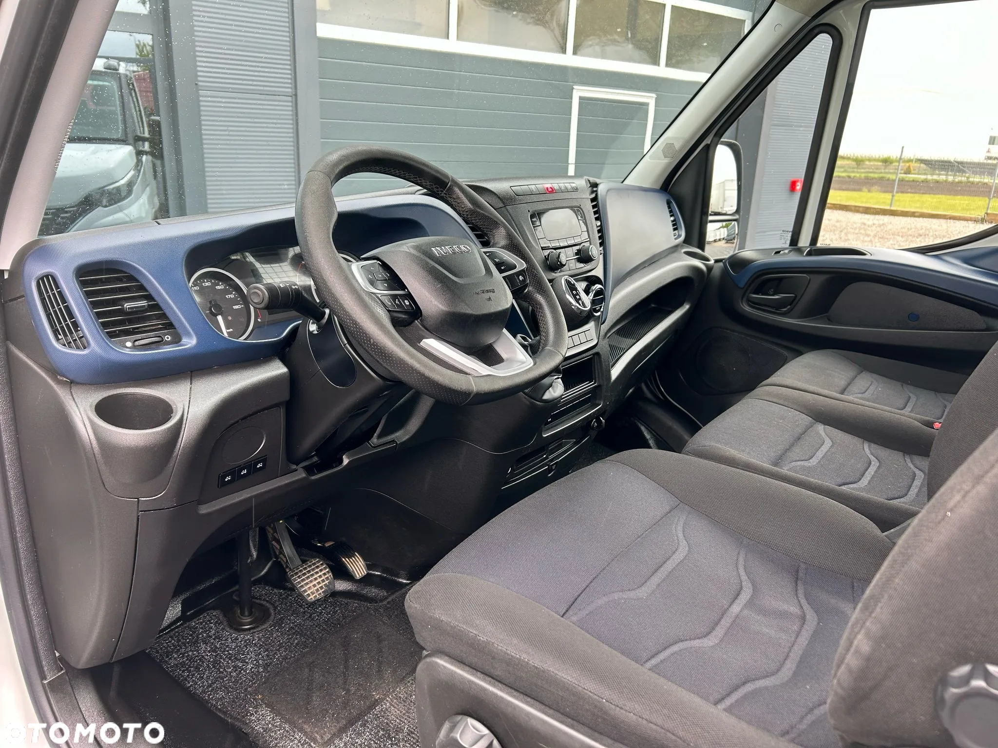 Iveco Daily 35C18 3.0 HPI Hi-Matic Skrzynia 4,8m **KLIMA**Blokada mostu**NA BLIŹNIAKACH**2021R** - 7