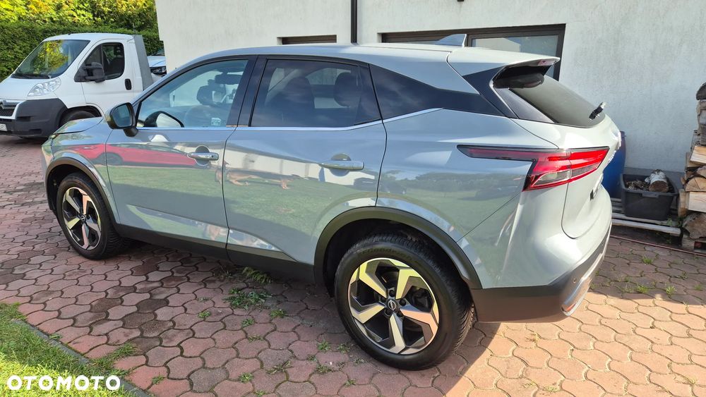 Nissan Qashqai 1.3 DIG-T mHEV N-Connecta Xtronic - 4