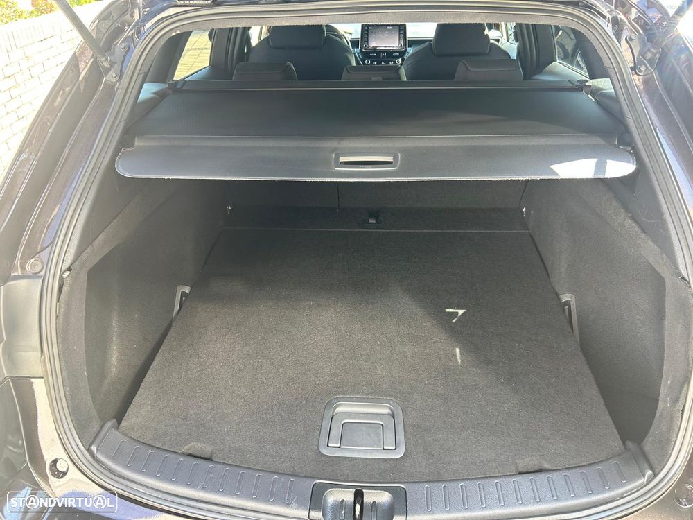 Toyota Corolla Touring Sports 1.8 Hybrid Comfort+P.Sport - 27