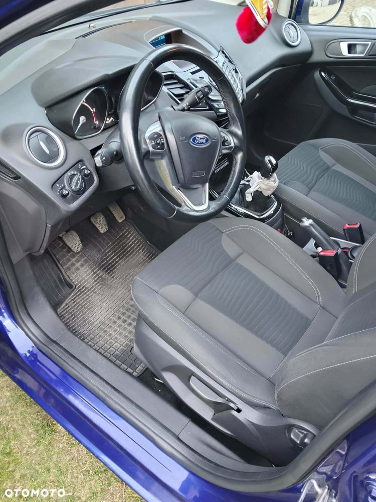 Ford Fiesta - 5