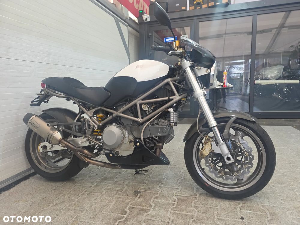 Ducati Monster - 16