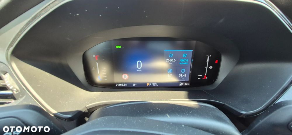 Ford Kuga 2.5 FHEV AWD ST-Line - 25