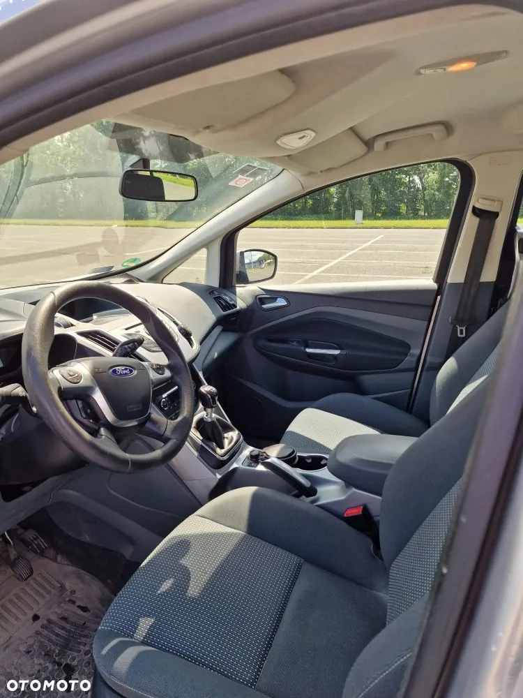 Ford Grand C-MAX - 8