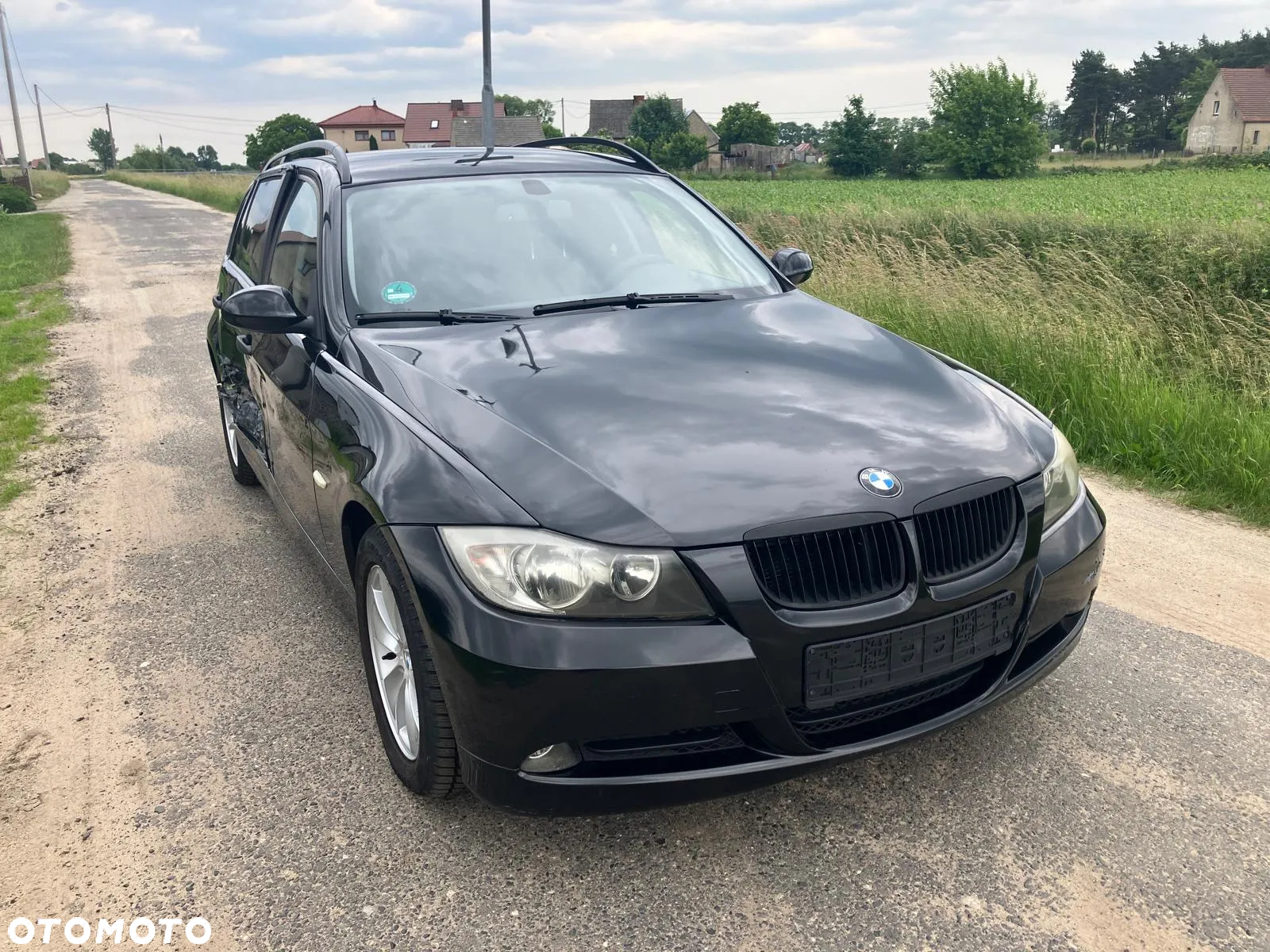 BMW Seria 3 320i Touring - 9
