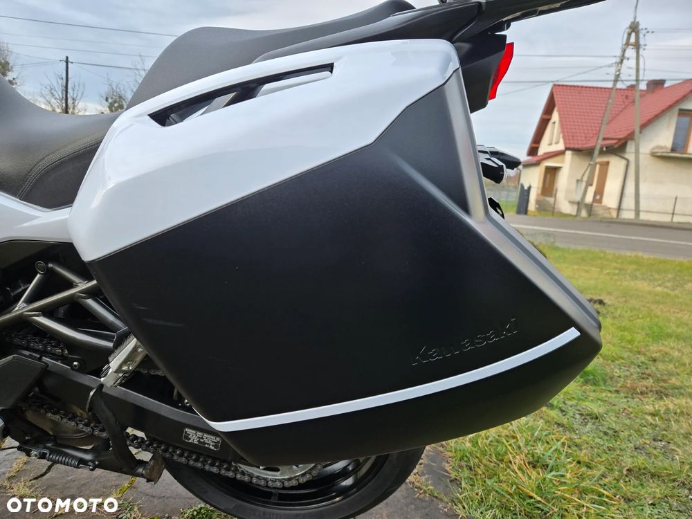 Kawasaki Versys 1000 - 10