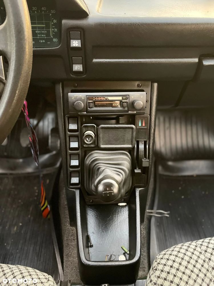 Polonez Caro - 15