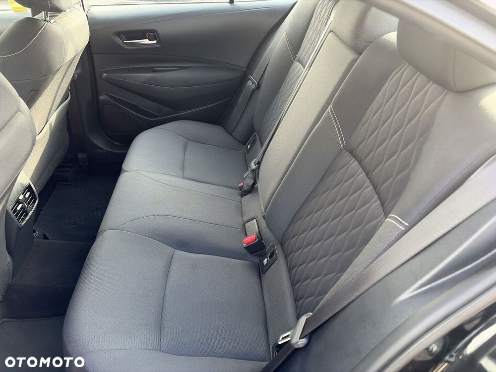 Toyota Corolla - 15