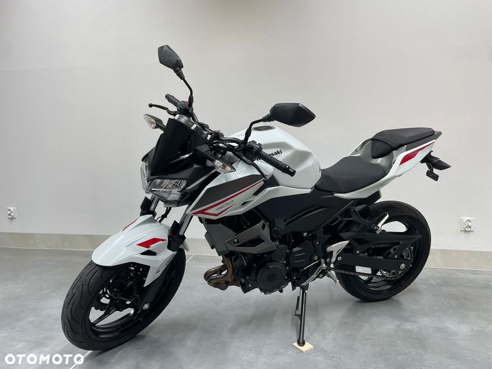 Kawasaki Z - 7