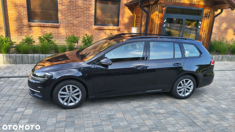 Volkswagen Golf 1.6 TDI BMT Comfortline - 1