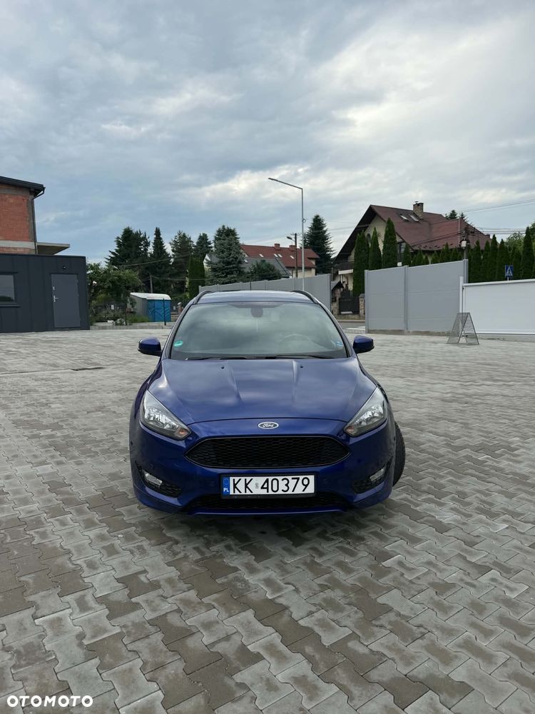 Ford Focus 1.5 EcoBoost ST-Line - 9