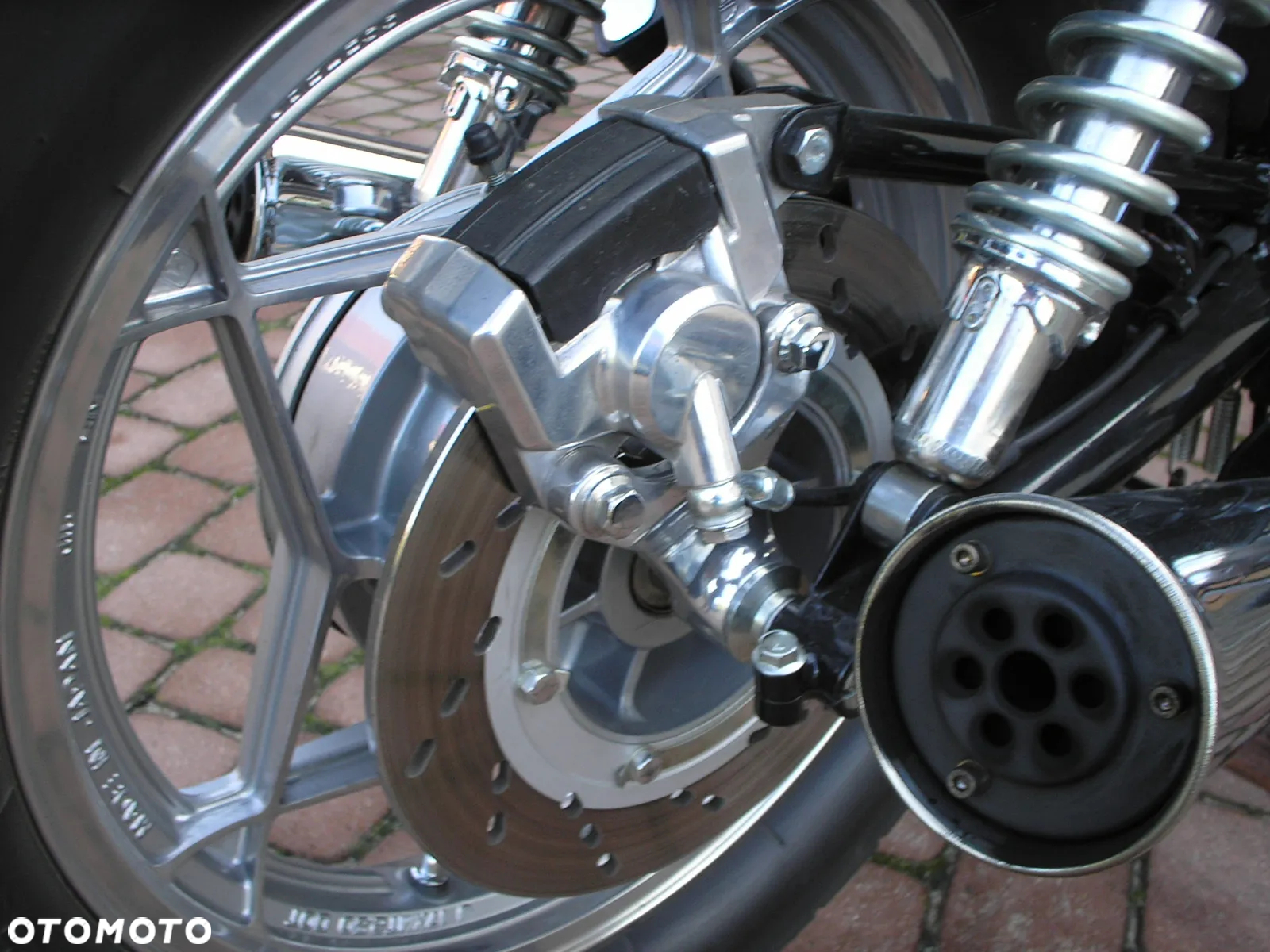 Suzuki GS - 15