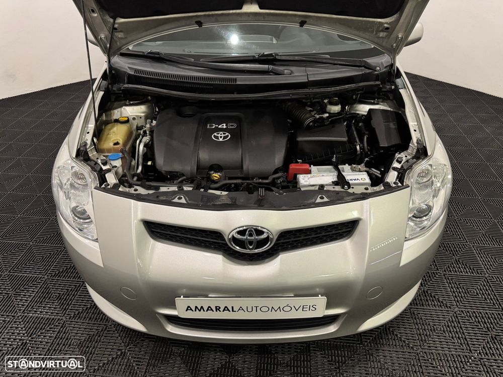 Toyota Auris 1.4 D-4D Sol - 43