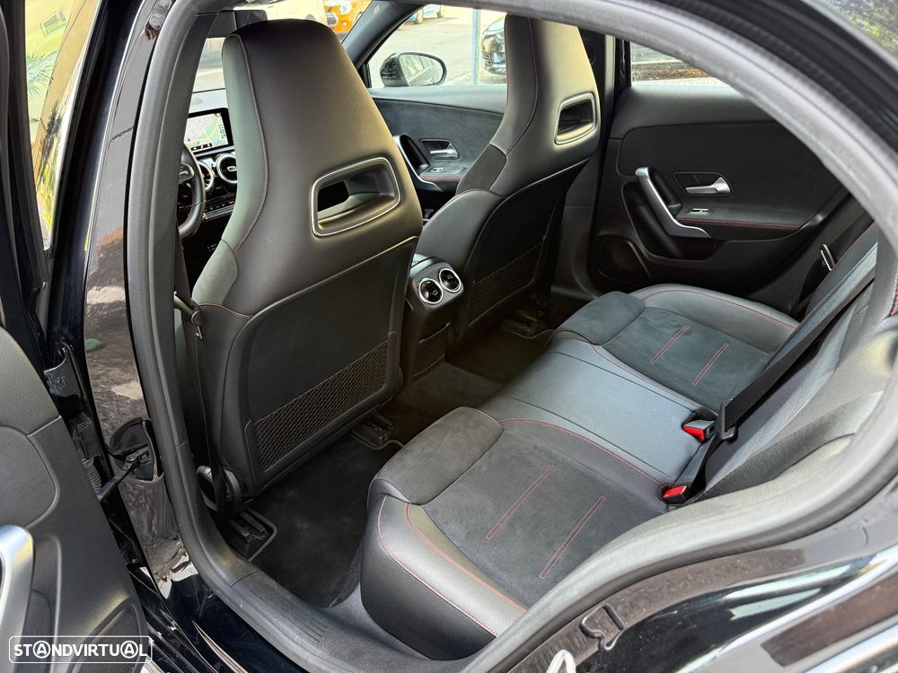 Mercedes-Benz A 180 d AMG Line Aut. - 31