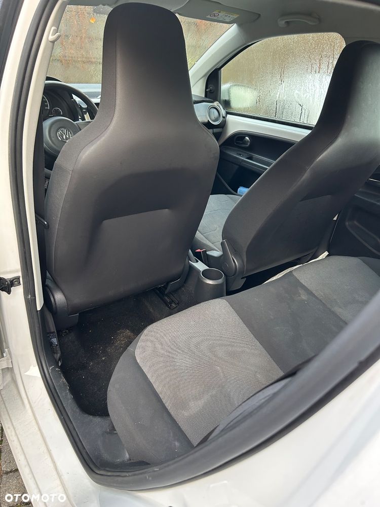 Volkswagen up! 1.0 take CityLine - 12