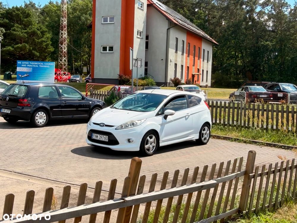 Ford Fiesta 1.6 TDCi Econetic - 1