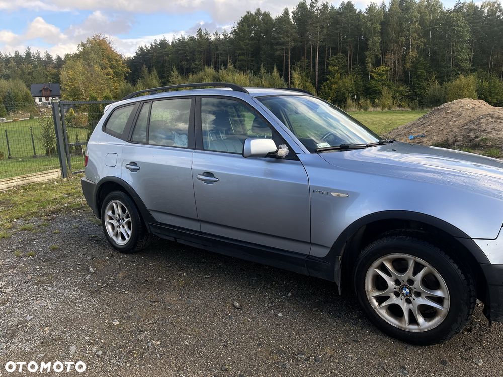 BMW X3 2005 photo 2