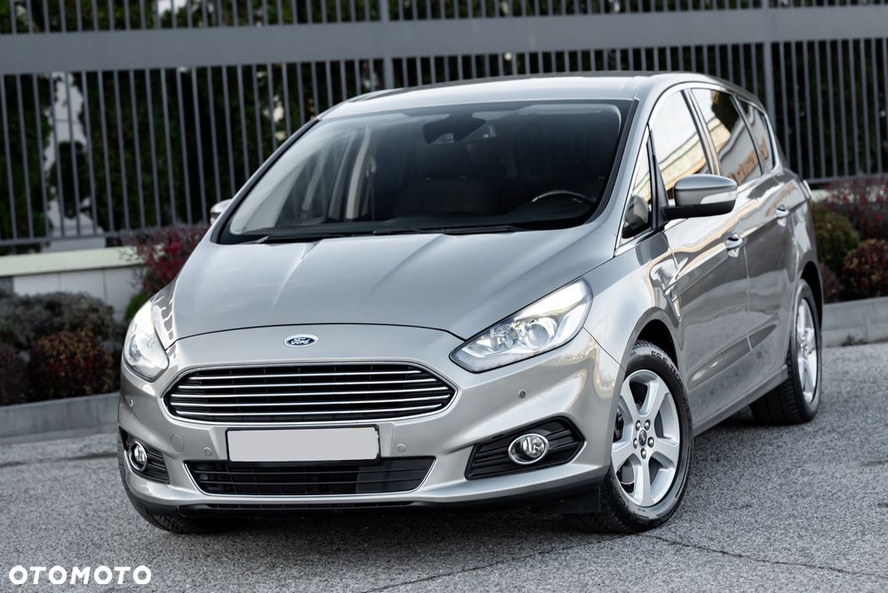 Ford S-Max 2.0 TDCi 4WD Trend PowerShift - 4