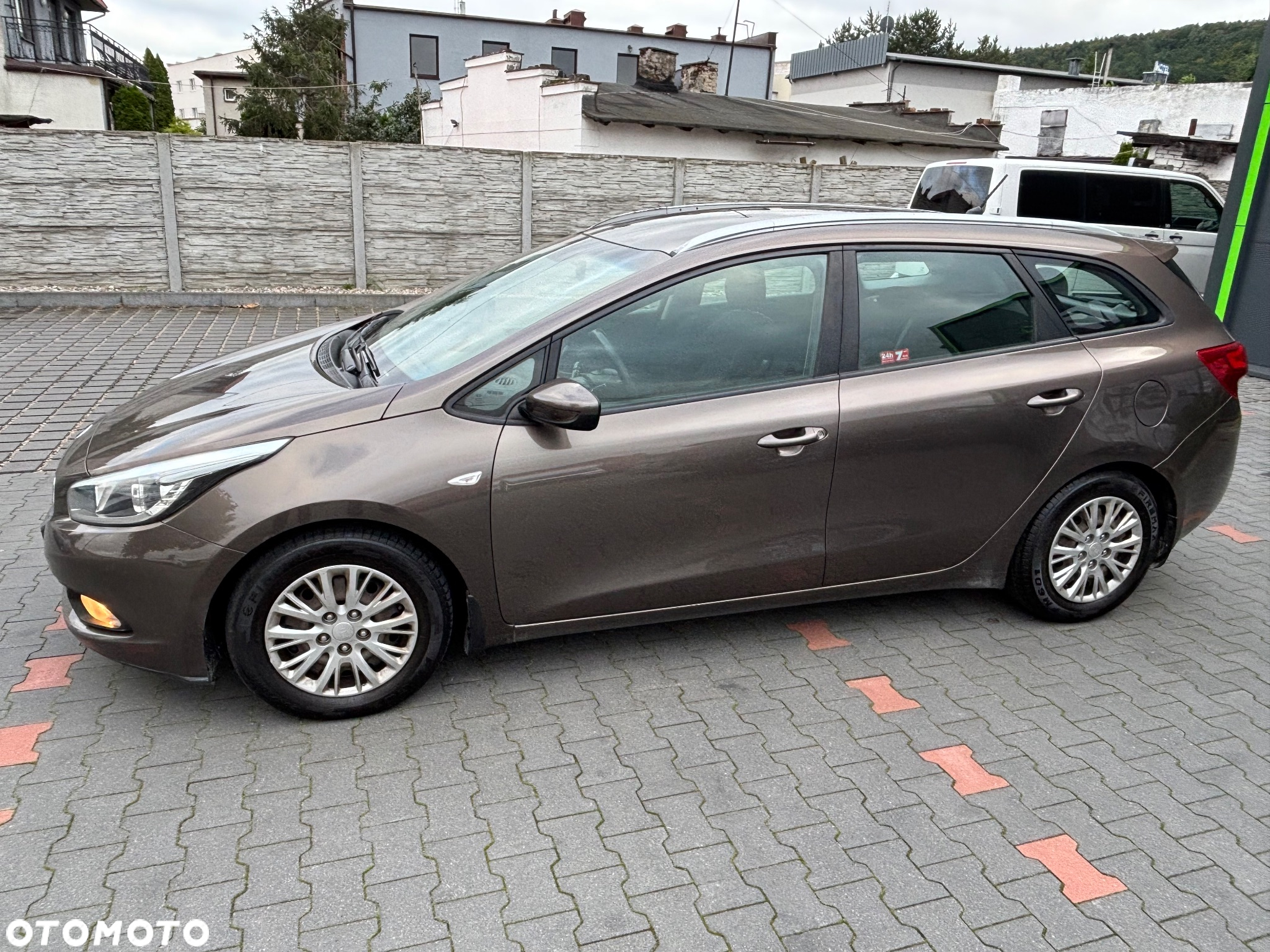 Kia Ceed Cee'd 1.6 CRDi M - 10