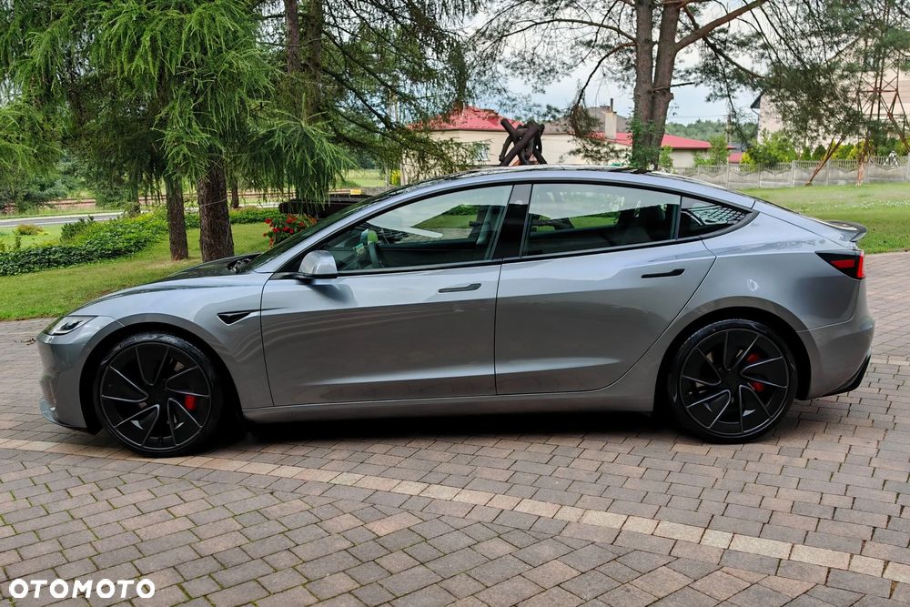 Tesla Model 3 Performance AWD - 2