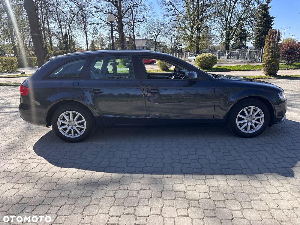 Audi A4 Avant 2.0 TDI DPF Ambition - 33