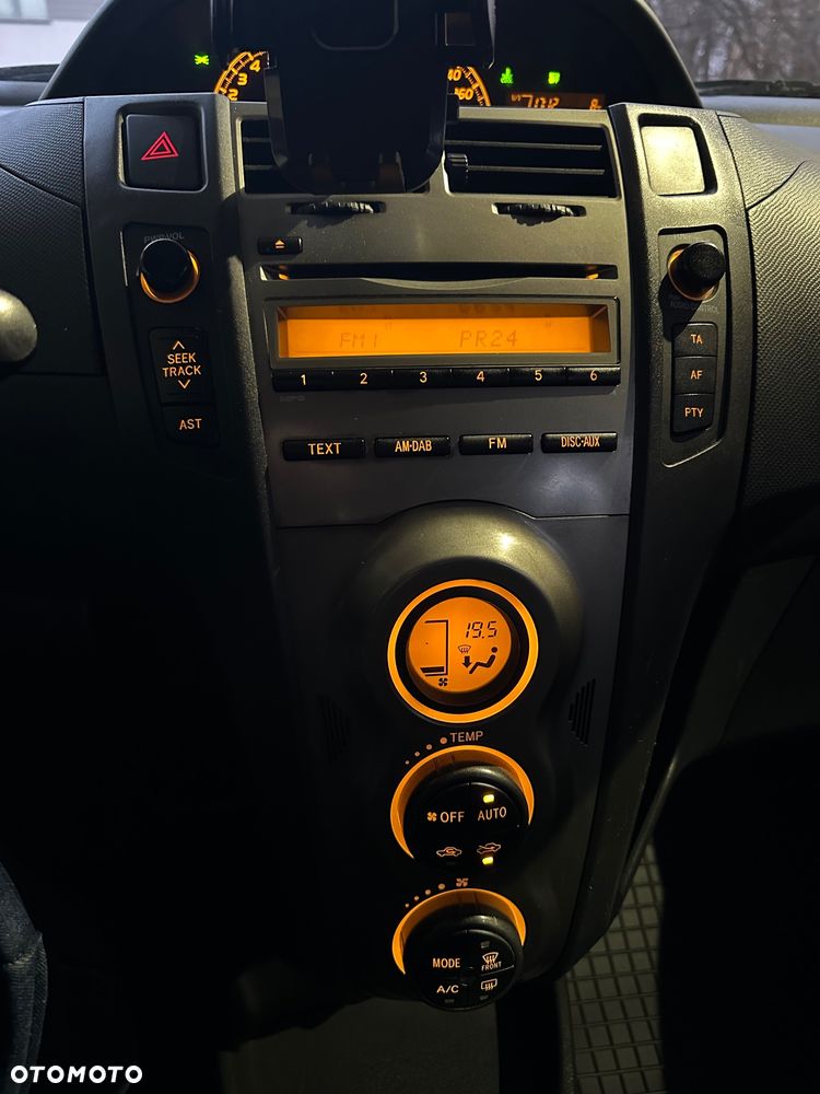 Toyota Yaris 1.33 Life - 10