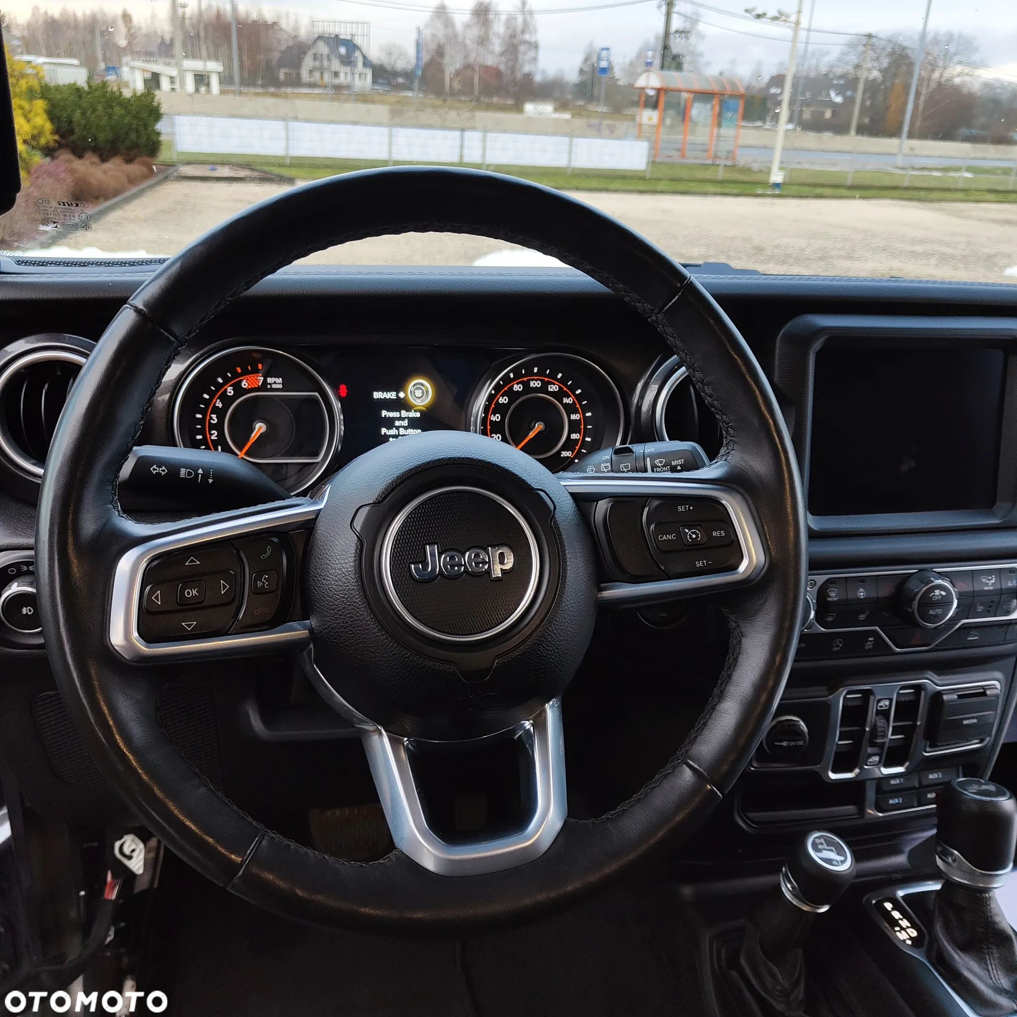 Jeep Wrangler Unlimited GME 2.0 Turbo Sahara - 13