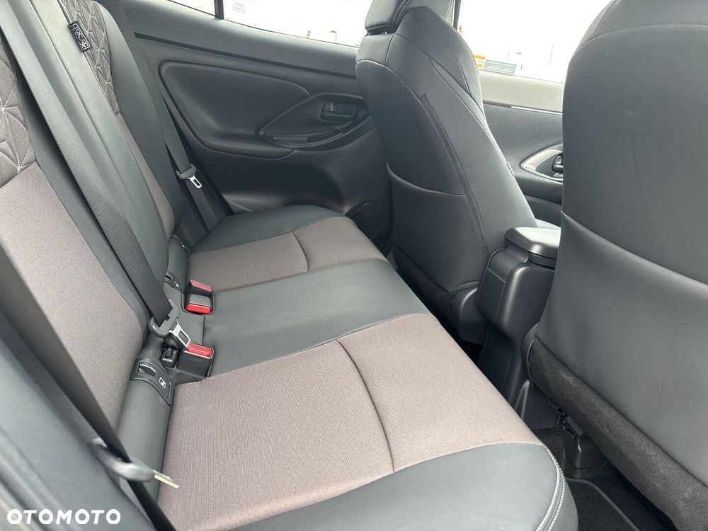 Toyota Yaris Cross - 14