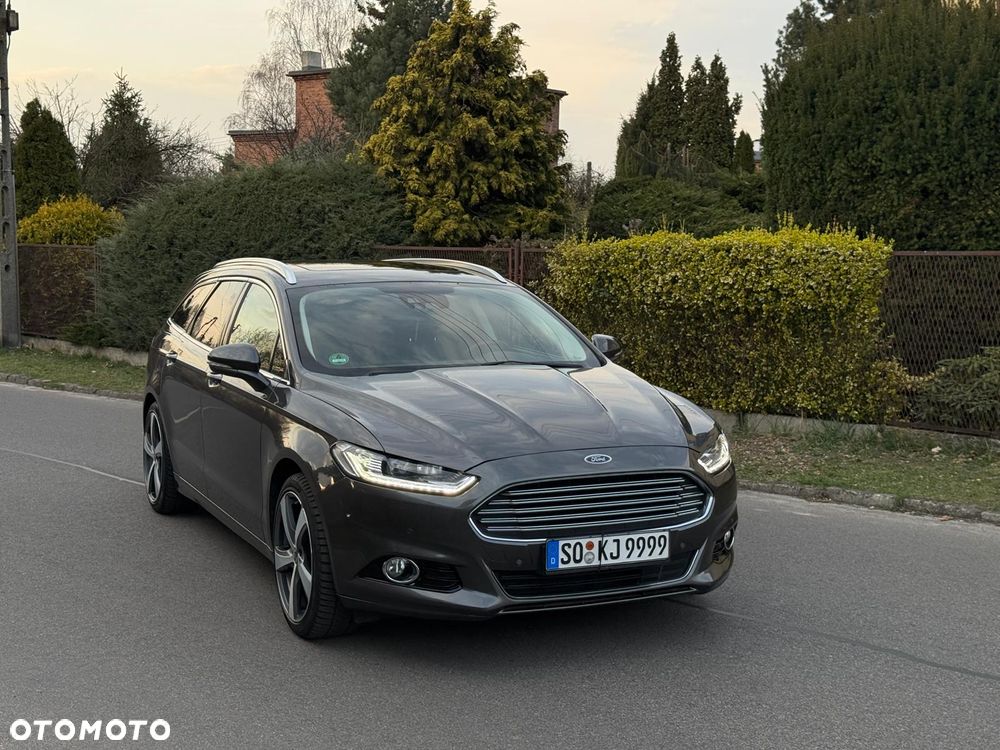 Ford Mondeo 2.0 EcoBoost STart-Stopp Autom Titanium - 4