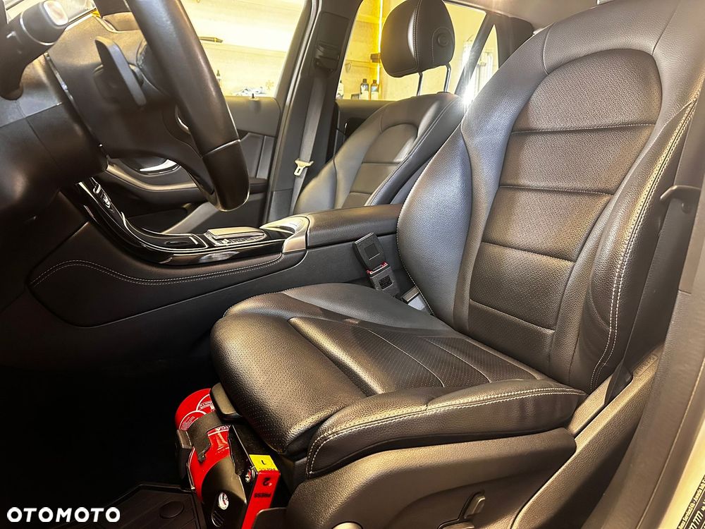 Mercedes-Benz GLC 200 d 4-Matic Business Edition - 12