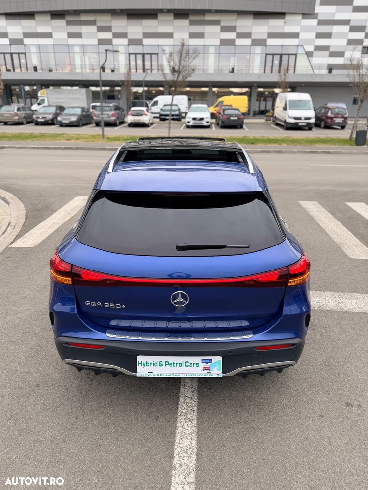 Mercedes-Benz EQA 250+ AMG Line - 12