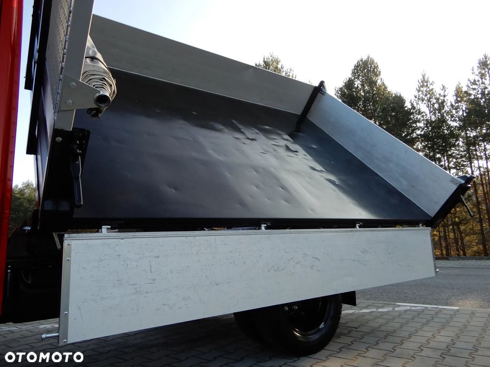 Iveco DAILY 35C16 Brygadowy Dubel Doka + Wywrotka Renomowanej Firmy RomCar Wywrot Kiper x 3 Skrzynia 3004 mm Blokada Mostu Rozstaw Osi 3750 mm HAK 3500 Stan 6-Cio Osobowy + 755 Kg Ładowność Auta Jak NOWY POLECAM - 24